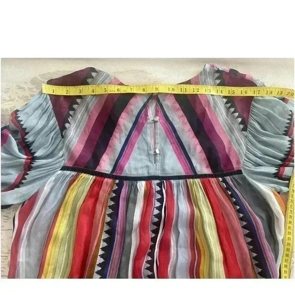 blank.London M Blouse HSA Shipped via USPS - Picture 7 of 10